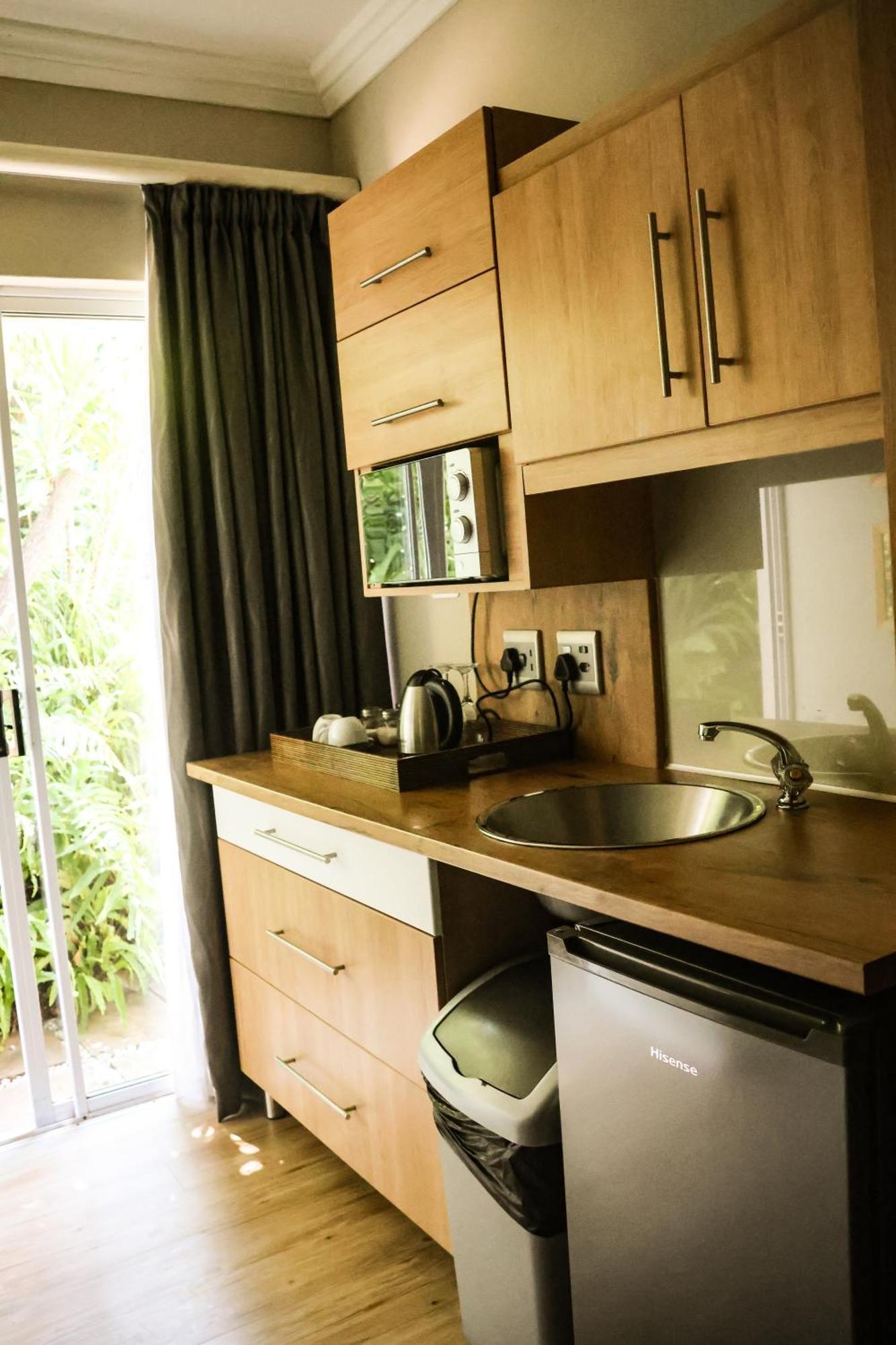 The Terrace Bed & Breakfast East London Dış mekan fotoğraf