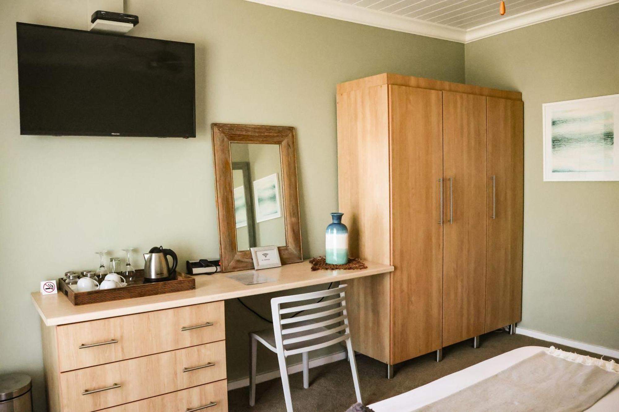 The Terrace Bed & Breakfast East London Dış mekan fotoğraf