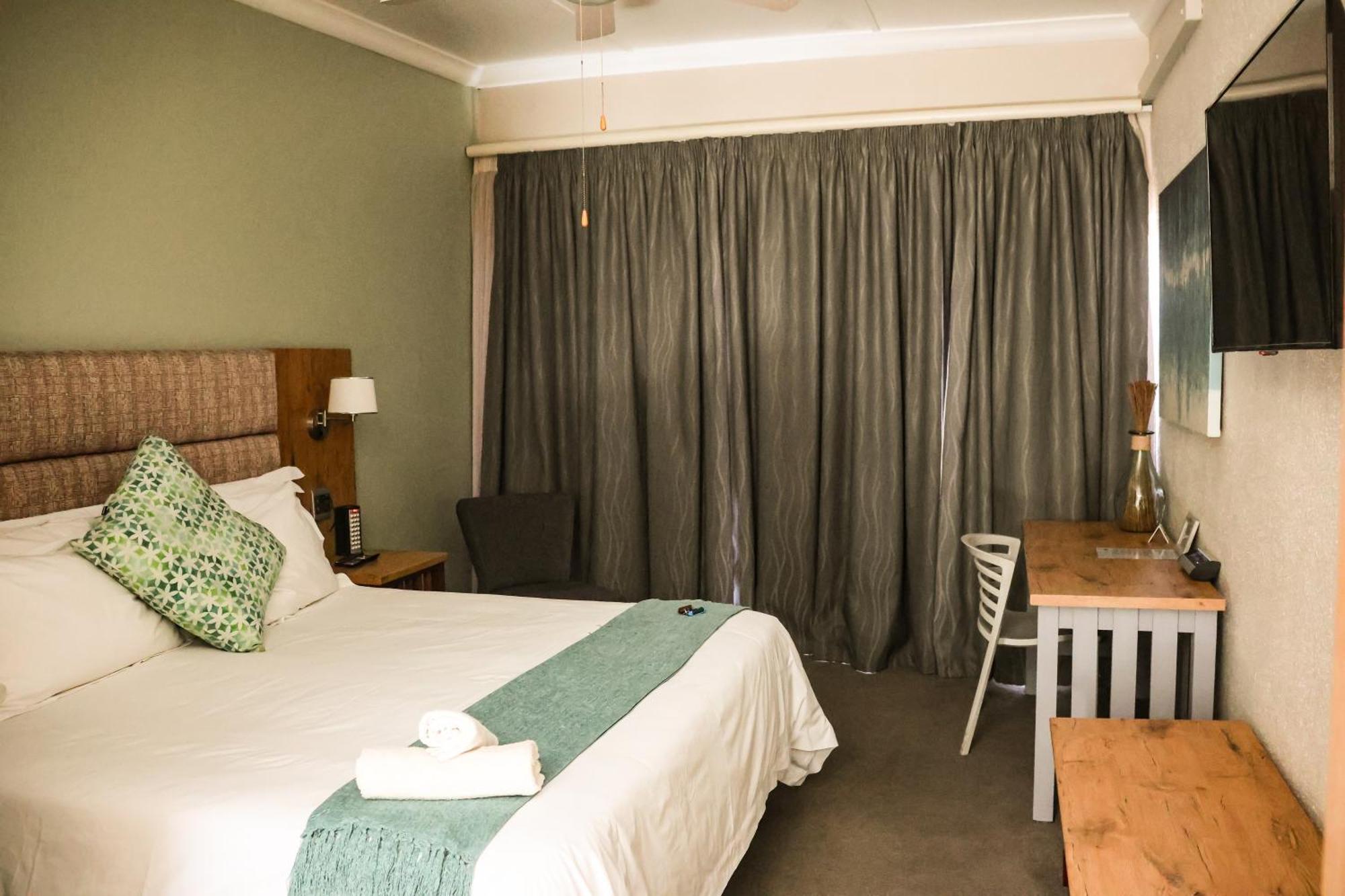 The Terrace Bed & Breakfast East London Dış mekan fotoğraf