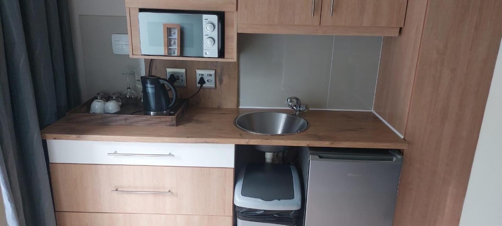 The Terrace Bed & Breakfast East London Dış mekan fotoğraf